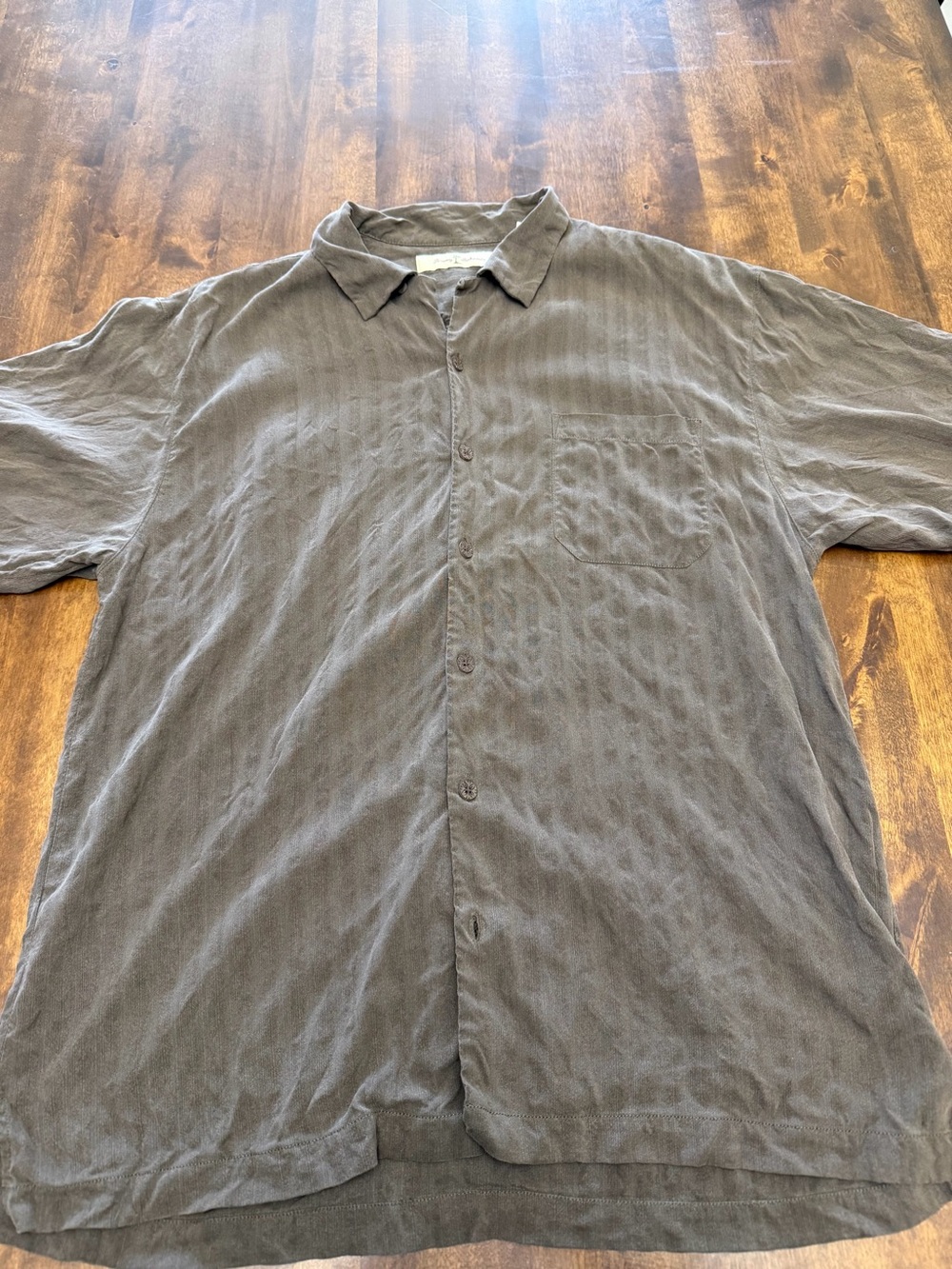 Men’s Tommy Bahama Brown Silk Shirt Large Beach Resort Pineapple Classic